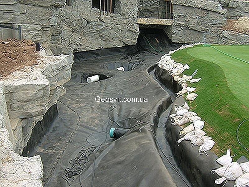 Геомембрана GeoSvit® HDPE при сооружении водоёмов - фото 2