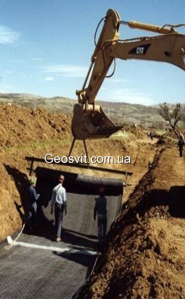 Противофильтрационный экран днища и откосов канала - фото 3